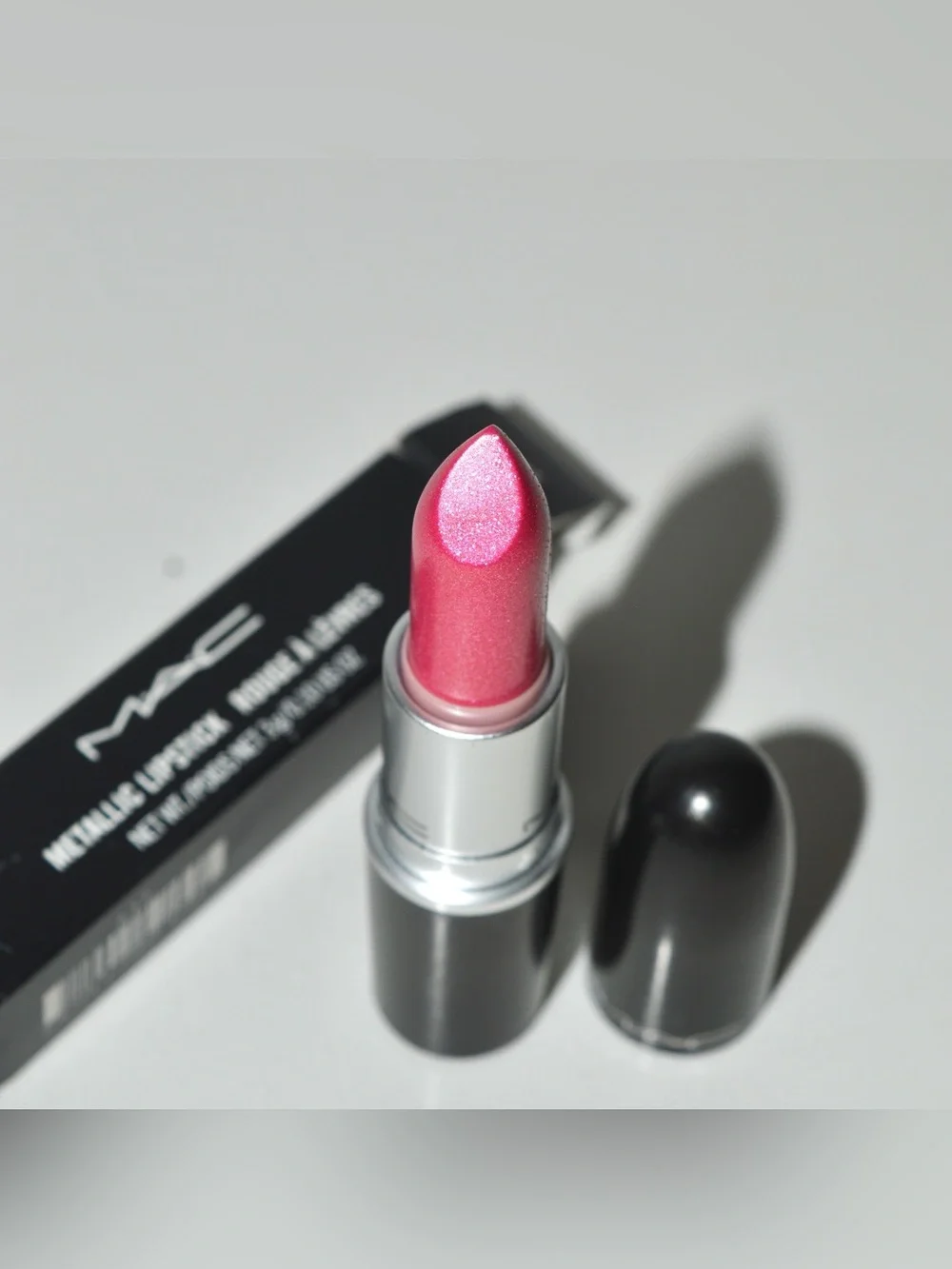 MAC Cosmetics Metallic Lipstick *IONIZED IRIS* Extra Rare LE Bright Magenta BNIB